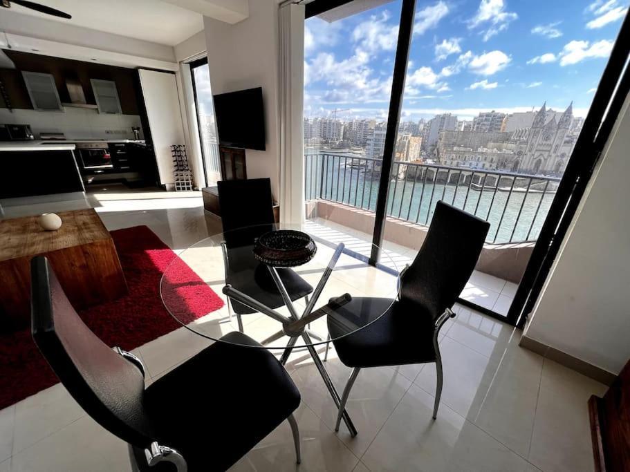 Seafront Meridionale 2Bedroom Apartment Saint Julian's Екстер'єр фото